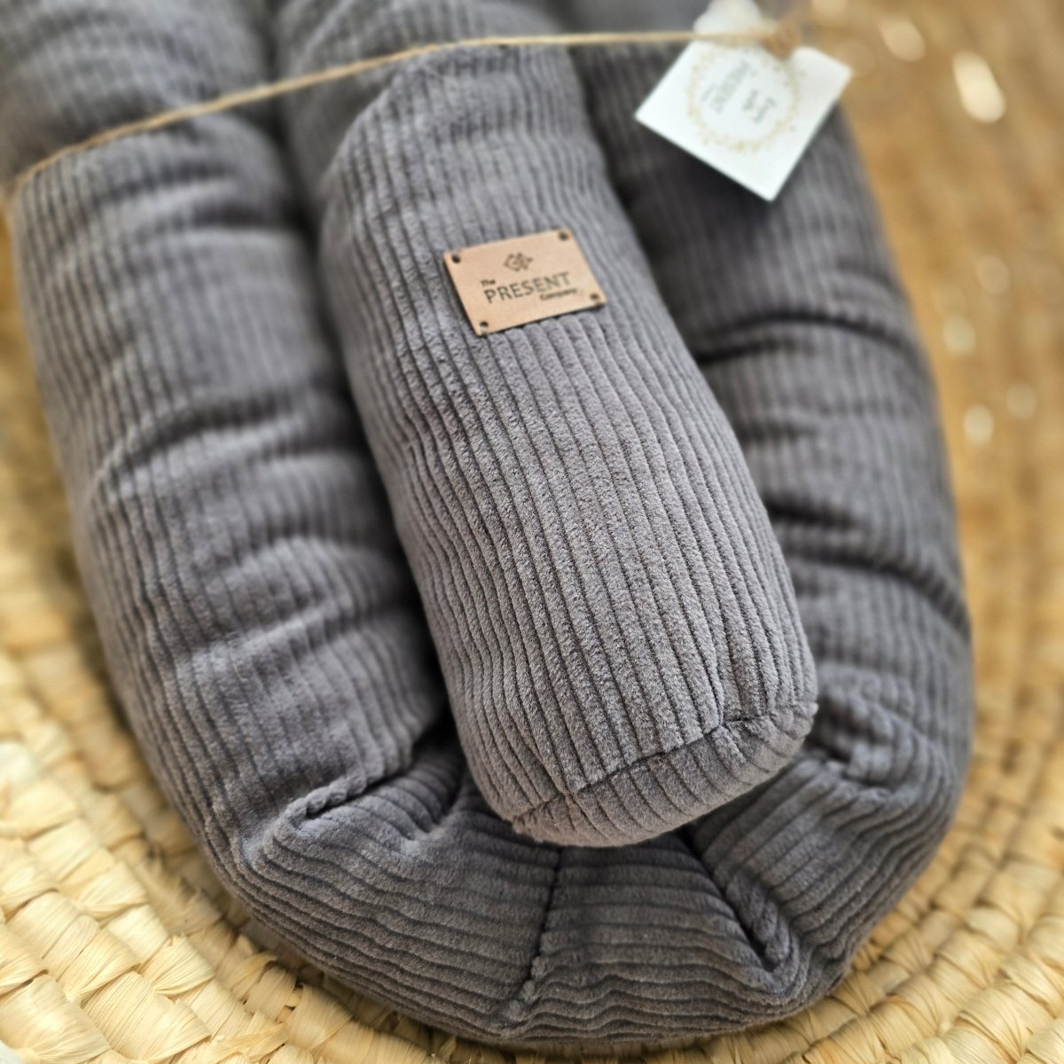 XXL MAXI Bettschlange Cord - The Present Company - Maxi Bettschlange, XXL Bettschnecke mit Bezug