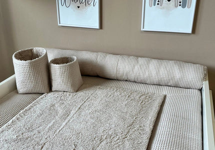 Wickeltisch Umrandung - The Present Company