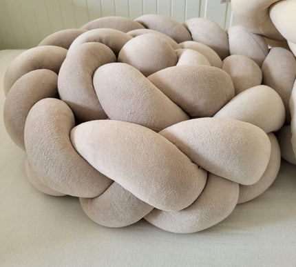 Geflochtene Bettschlange Nicki - The Present Company