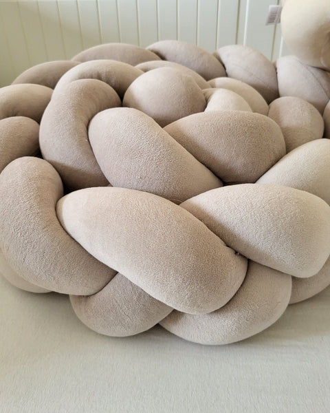 Geflochtene Bettschlange Nicki - The Present Company