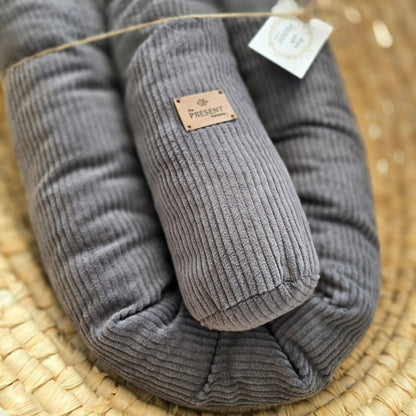 XXL MAXI Bettschlange Cord - The Present Company - Maxi Bettschlange, XXL Bettschnecke mit Bezug