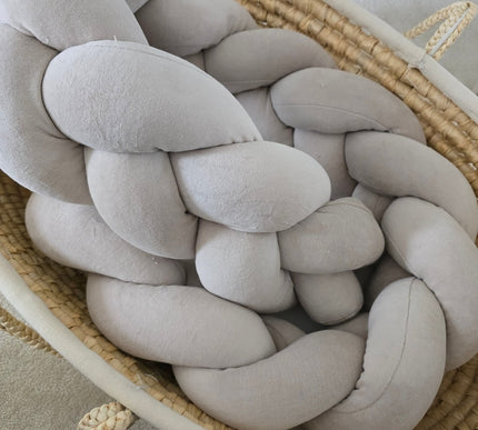 Geflochtene Bettschlange Nicki - The Present Company