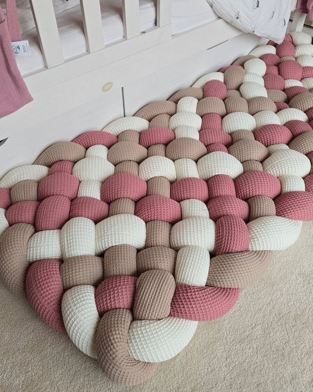 Geflochtener Spielteppich Waffel Piqué Lavendelsand - The Present Company