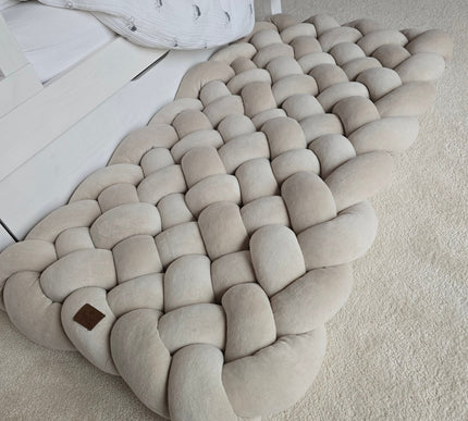 Geflochtener Spielteppich, Krabbeldecke Niki - The Present Company