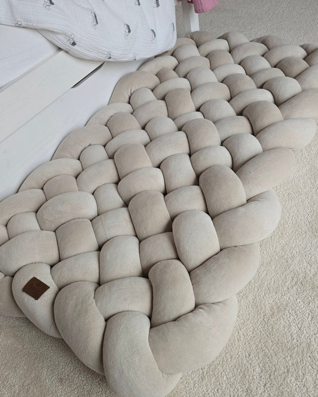 Geflochtener Spielteppich, Krabbeldecke Niki - The Present Company