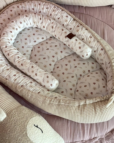 Baby Nestchen Sommerblume - The Present Company - Baby Nest