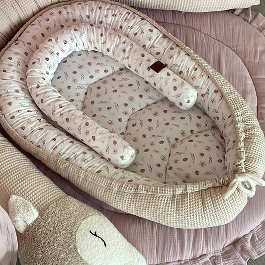 Baby Nestchen Sommerblume - The Present Company - Baby Nest