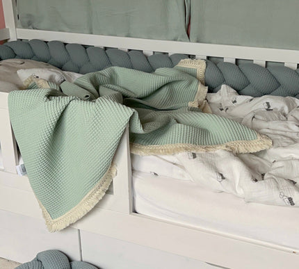 Waffelpique Babydecke mit Fransen