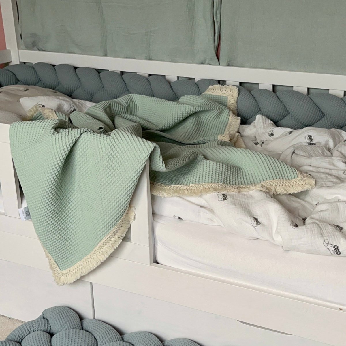Waffelpique Babydecke mit Fransen - The Present Company