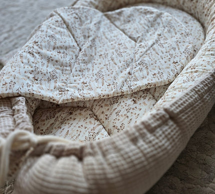 Baby Nestchen Druck Bohoblume - The Present Company