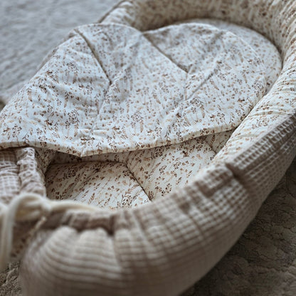 Baby Nestchen Druck Bohoblume - The Present Company
