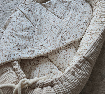 Baby Nestchen Druck Bohoblume - The Present Company
