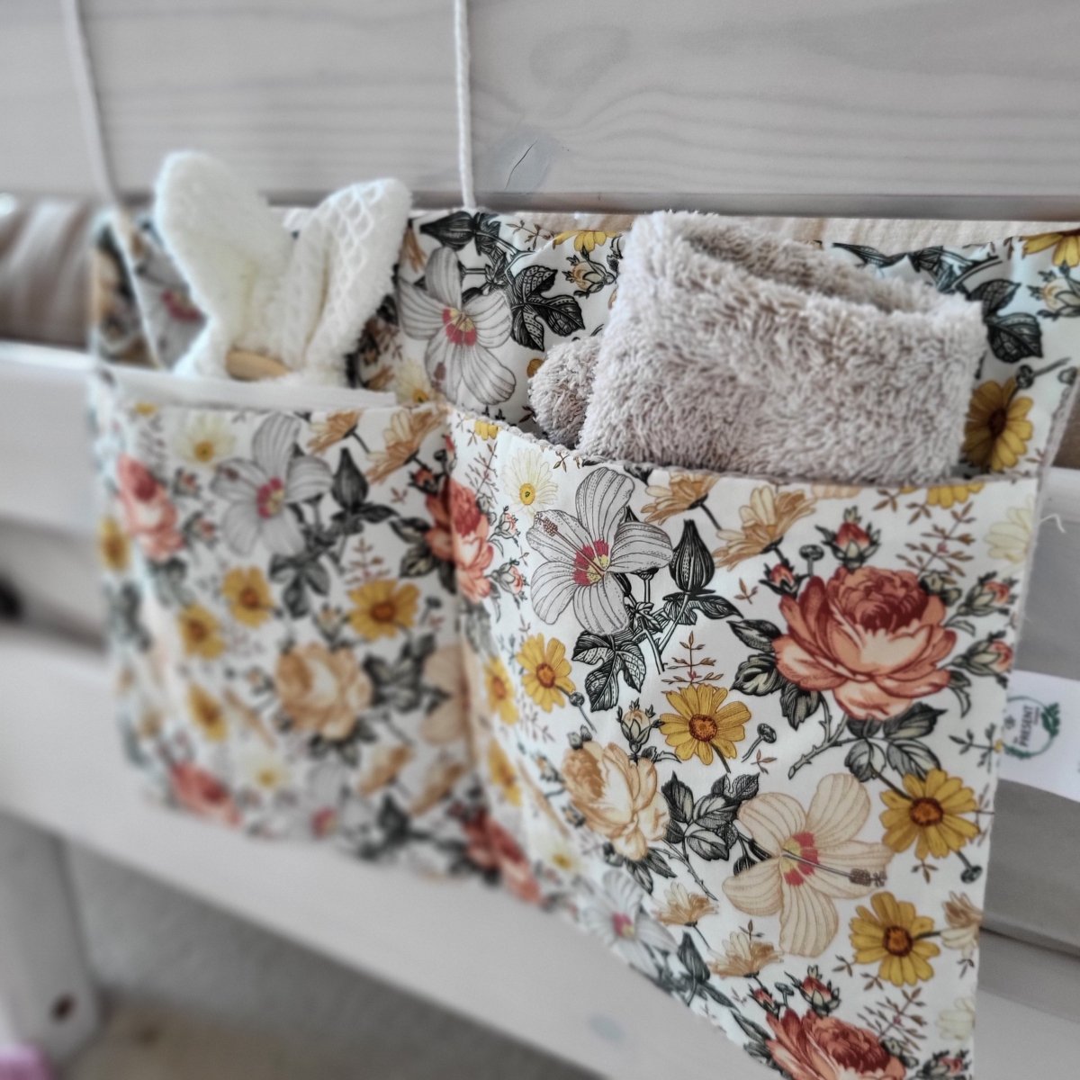 Bett Organizer Druck - The Present Company