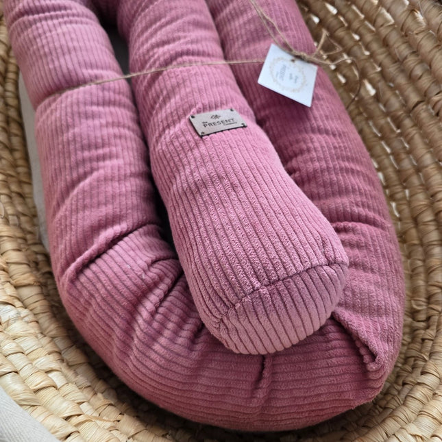 Bettschlange Cord Altrosa - The Present Company