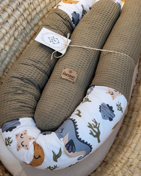 Bettschlange Kombi Meerwelt Armeegrün - The Present Company