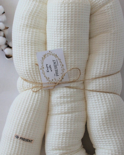 Bettschlange Waffelpique - The Present Company