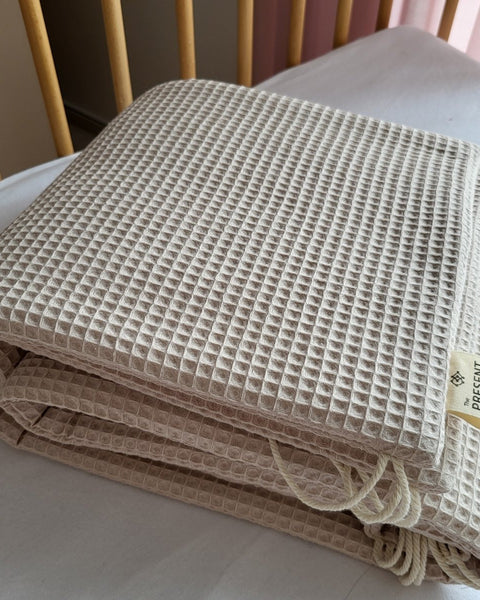 Bettumrandung mit Kordel Waffelpique - The Present Company