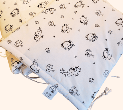 Bettumrandung mit Druck für Babybett - The Present Company