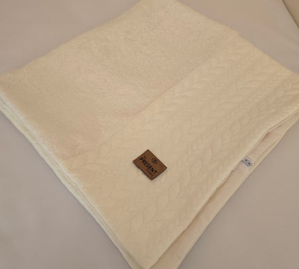 Wickelauflagenbezug Zopfmuster - The Present Company