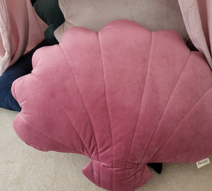 Dekokissen Muschel aus Samt - The Present Company