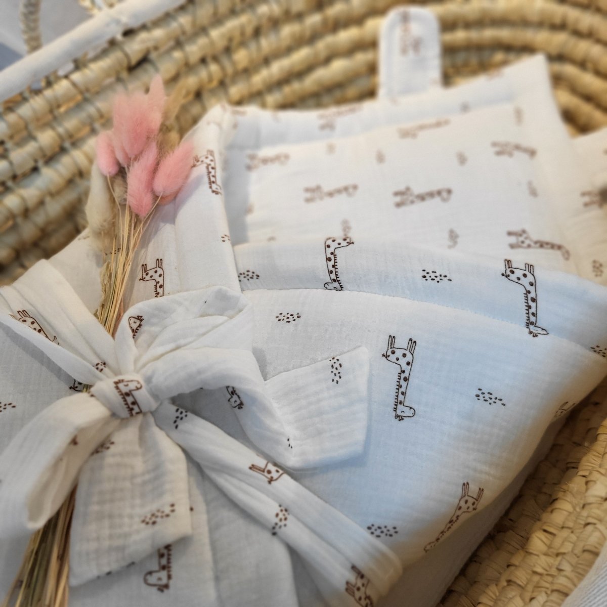 Einschlag - und Wickeldecke Musselin mit Druck - The Present Company