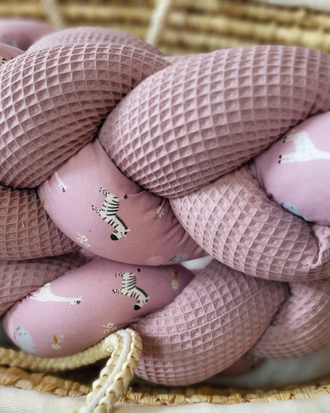 Geflochtene Bettschlange Flieder, Waldfreunde in Flieder - The Present Company