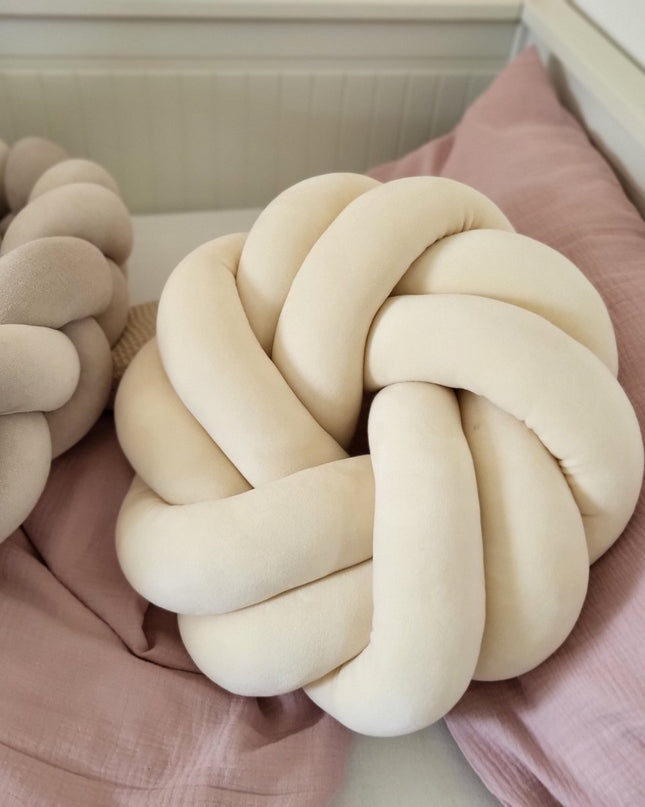 Geflochtenes Rundkissen - The Present Company