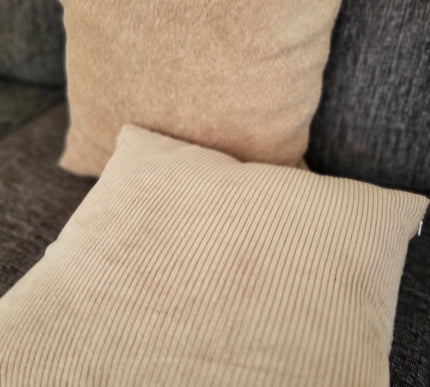 Kissenbezug aus Cord und Frottee - The Present Company