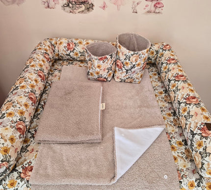 L Set Wickelauflage Druck Retroblume - The Present Company