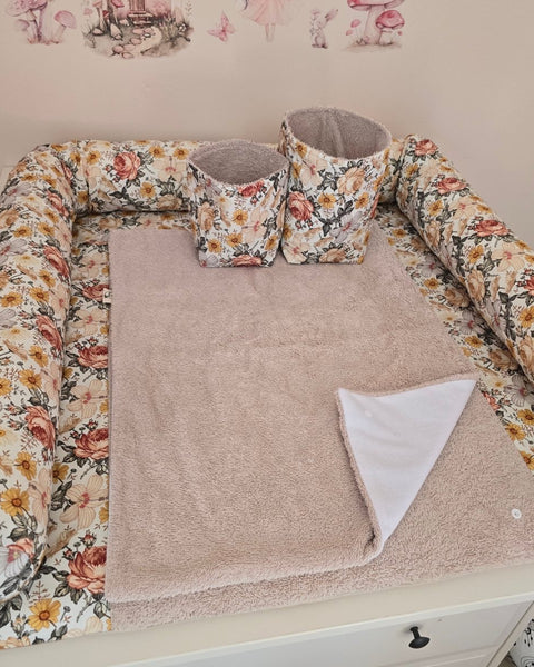 M Set Wickelauflage Druck Retroblume - The Present Company