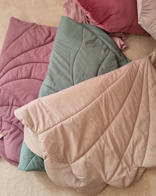 Spiel - und Krabbeldecke Blatt - The Present Company