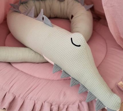 Tier Bettschlange Krokodil - The Present Company