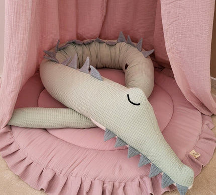 Tier Bettschlange Krokodil - The Present Company