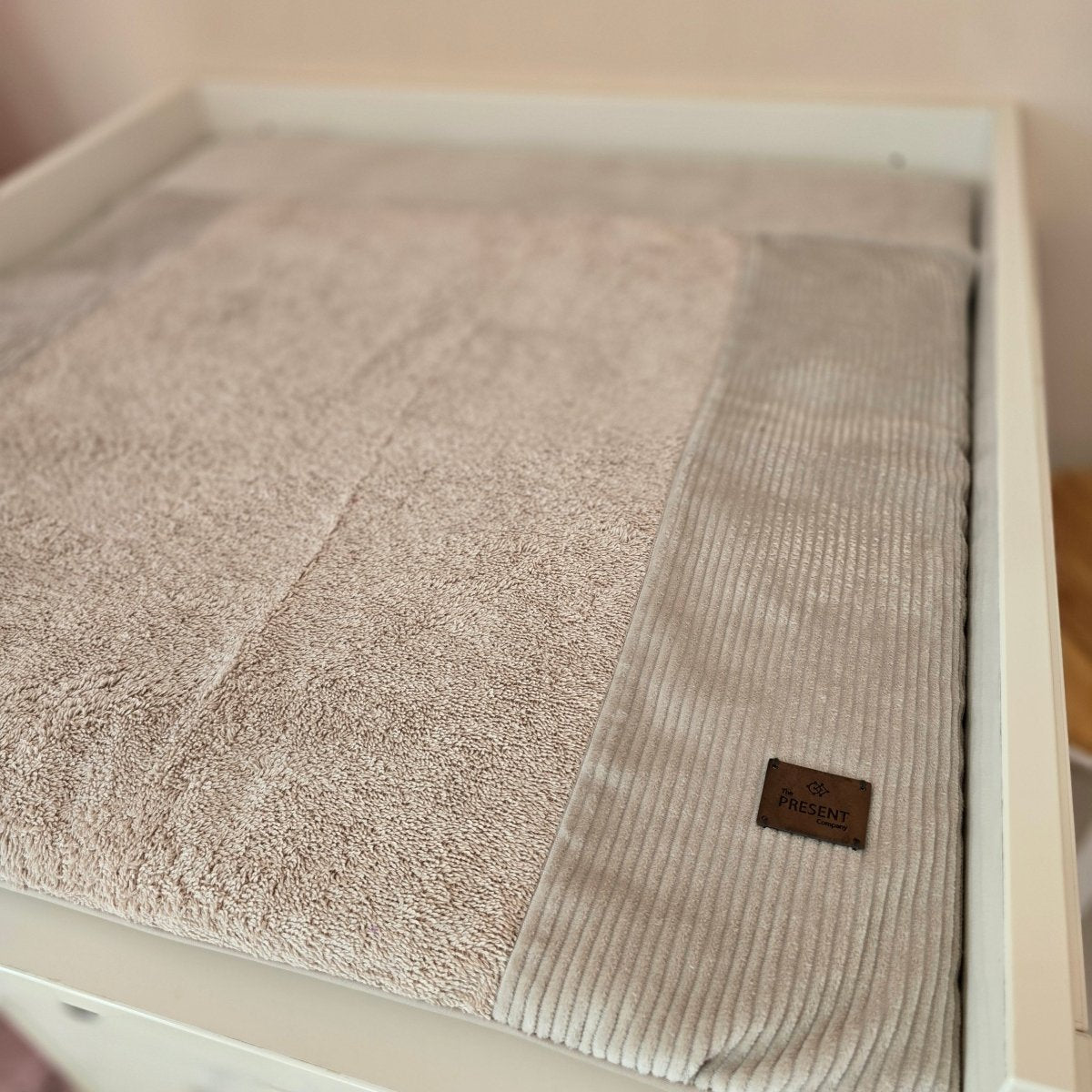 Wickelauflage mit abnehmbarem Bezug Cord Hellbeige - The Present Company
