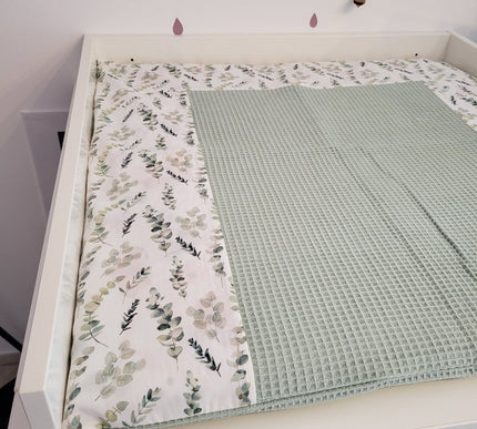 Wickelauflage mit abnehmbarem Bezug Druck Eukalyptus - The Present Company