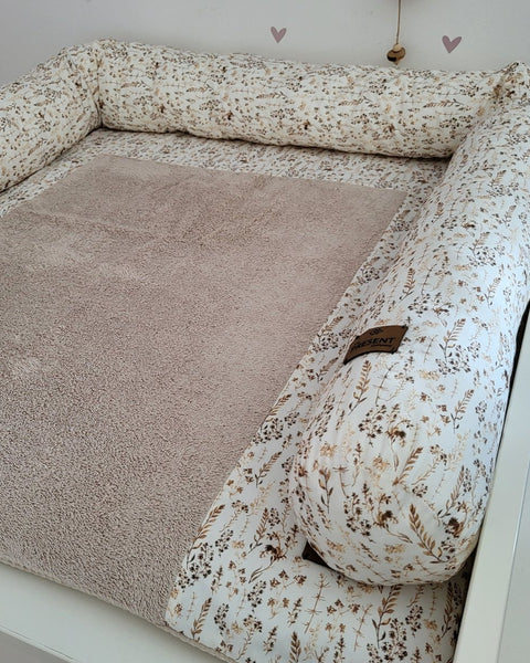 Wickeltischumrandung Bohoblume - The Present Company