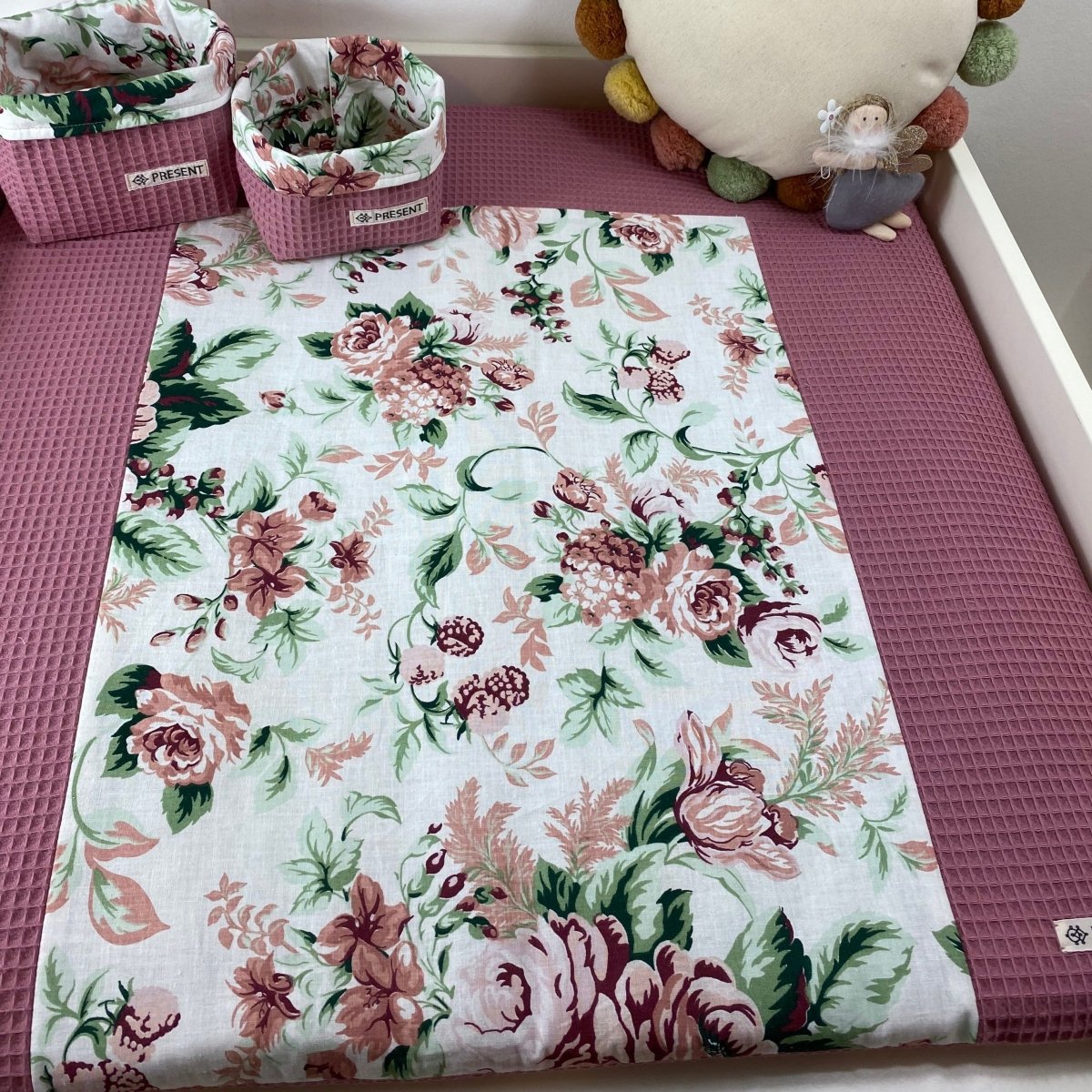 Wickelauflage mit abnehmbarem Bezug Druck Rosenblume - The Present Company
