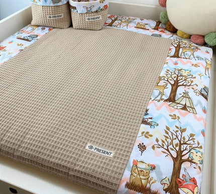 Wickelauflage mit abnehmbarem Bezug Druck Waldtiere - The Present Company