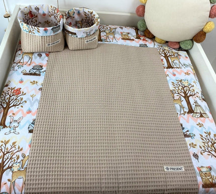 Wickelauflage mit abnehmbarem Bezug Druck Waldtiere - The Present Company