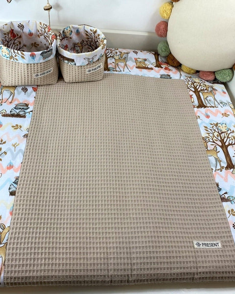 Wickelauflage mit abnehmbarem Bezug Druck Waldtiere - The Present Company