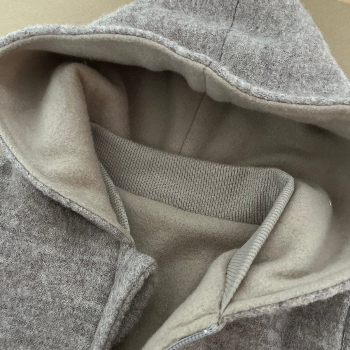 Wollwalkjacke mit Kapuze Beige - The Present Company